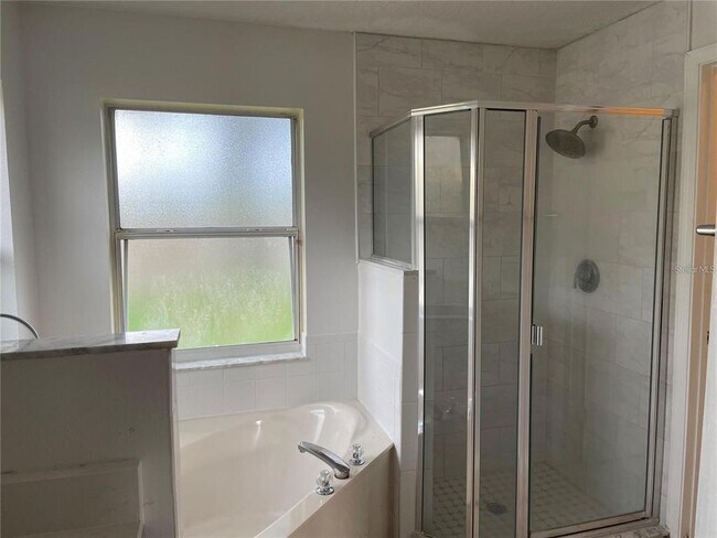 Building Photo - 8312 Lake Park Estates Blvd