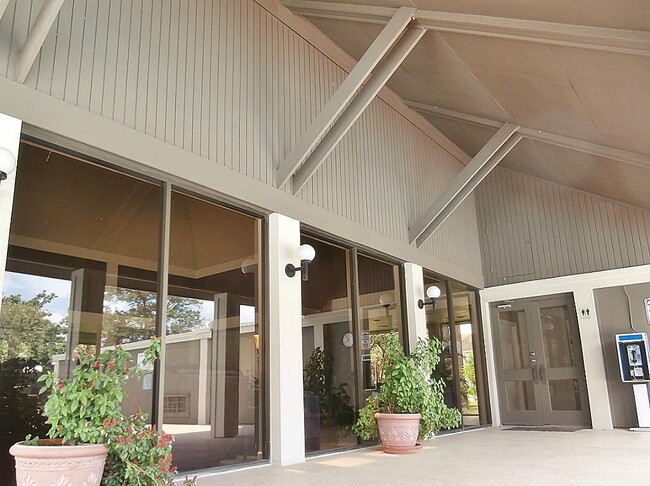 Building Photo - 5800 Lumberdale Rd