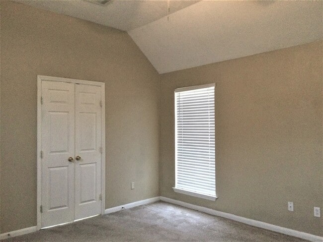 Building Photo - 15007 Red Cedar Bluff Ln