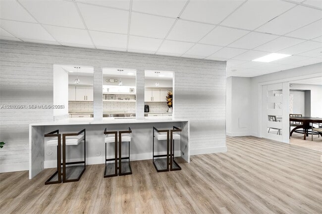 Building Photo - 3800 Galt Ocean Dr