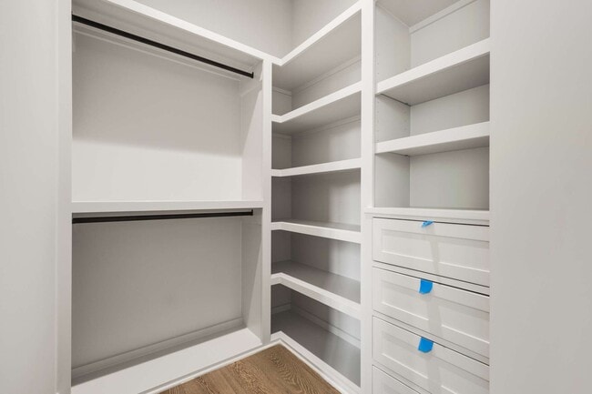 Building Photo - 8115 Devens Dr