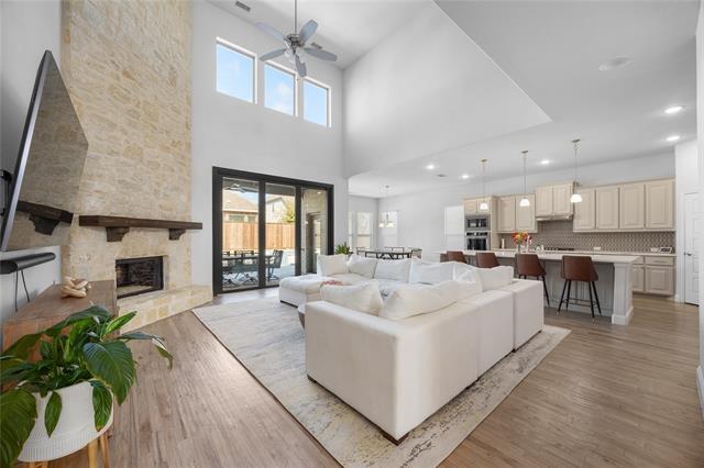 Building Photo - 16921 Eastbrook Dr