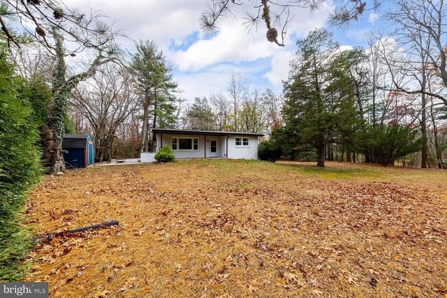 Building Photo - 226 Thies Rd