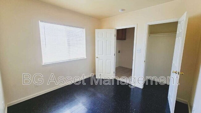 Building Photo - 1770 Garvin Ave