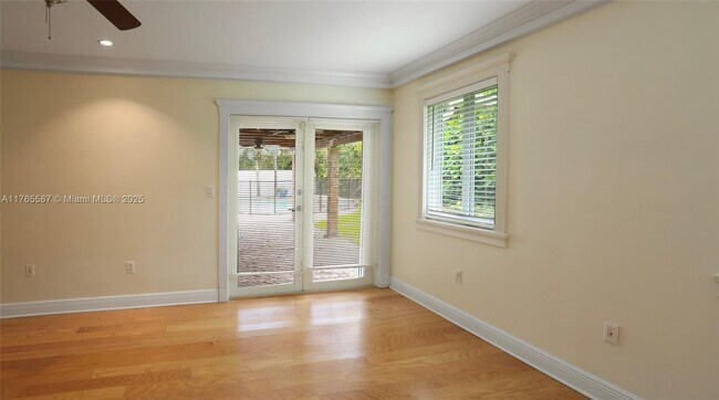 Building Photo - 8870 SW 86th St