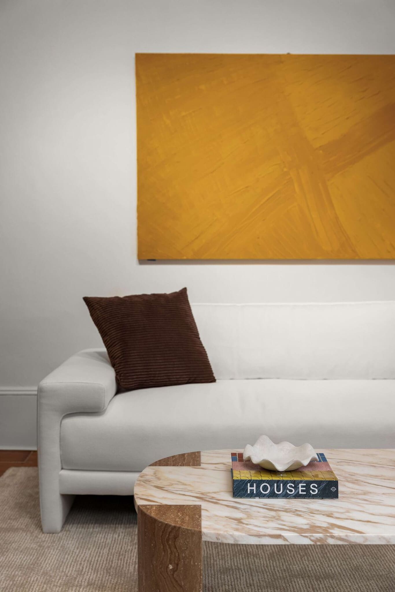 Building Photo - 3 E 9th St