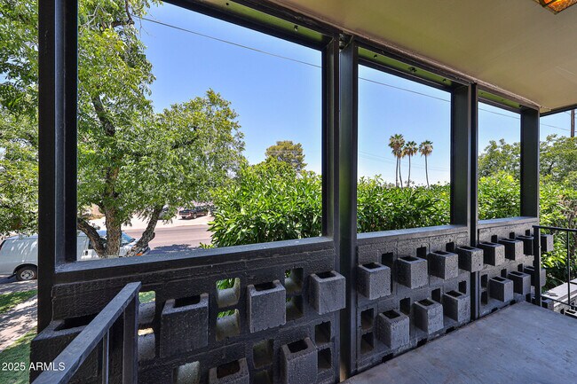 Building Photo - 6544 N 12th St