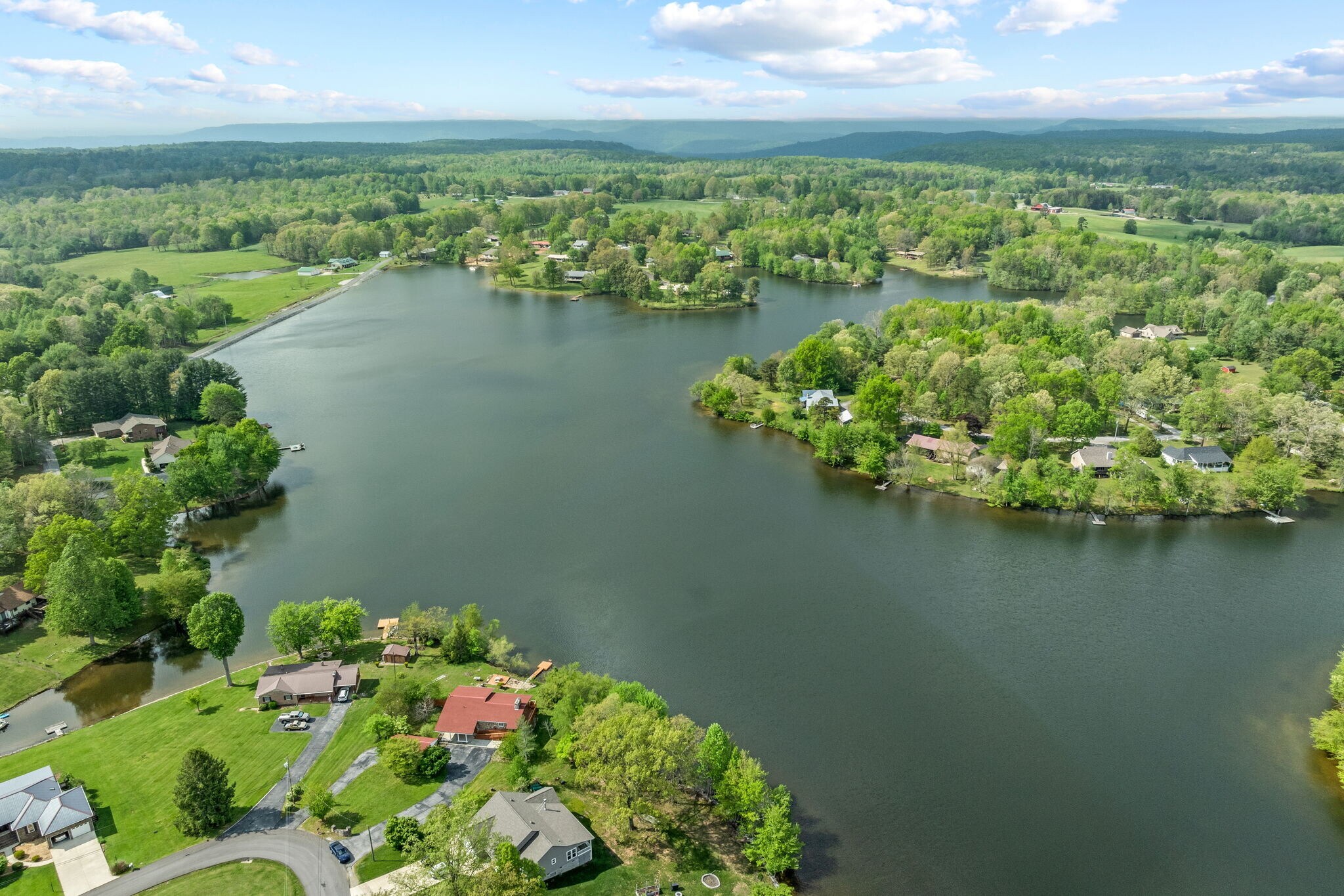 Building Photo - 258 Idlewild Dr