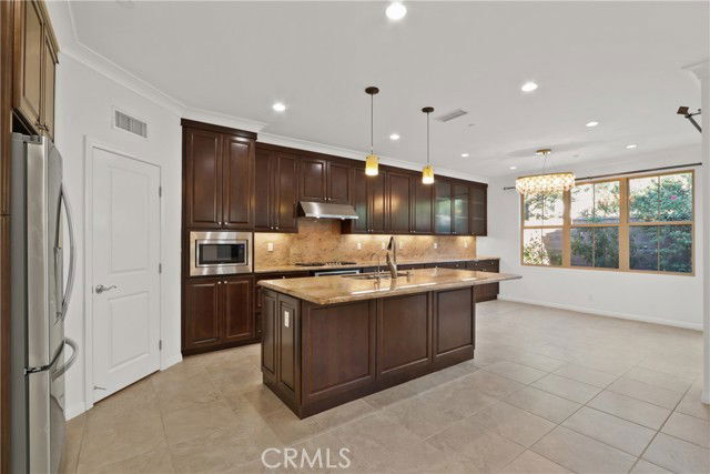 Building Photo - 123 Windham