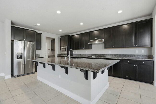 Building Photo - 75 W Pasqua Ct