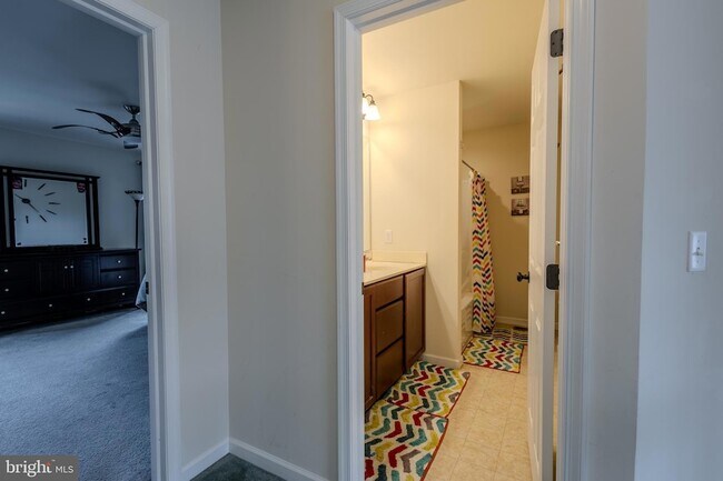 Building Photo - 3365 Alydar Rd