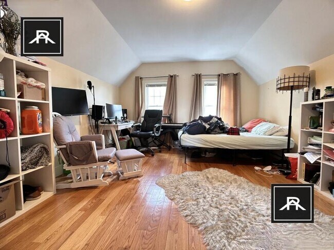 Building Photo - 4 bedroom in Brighton MA 02135