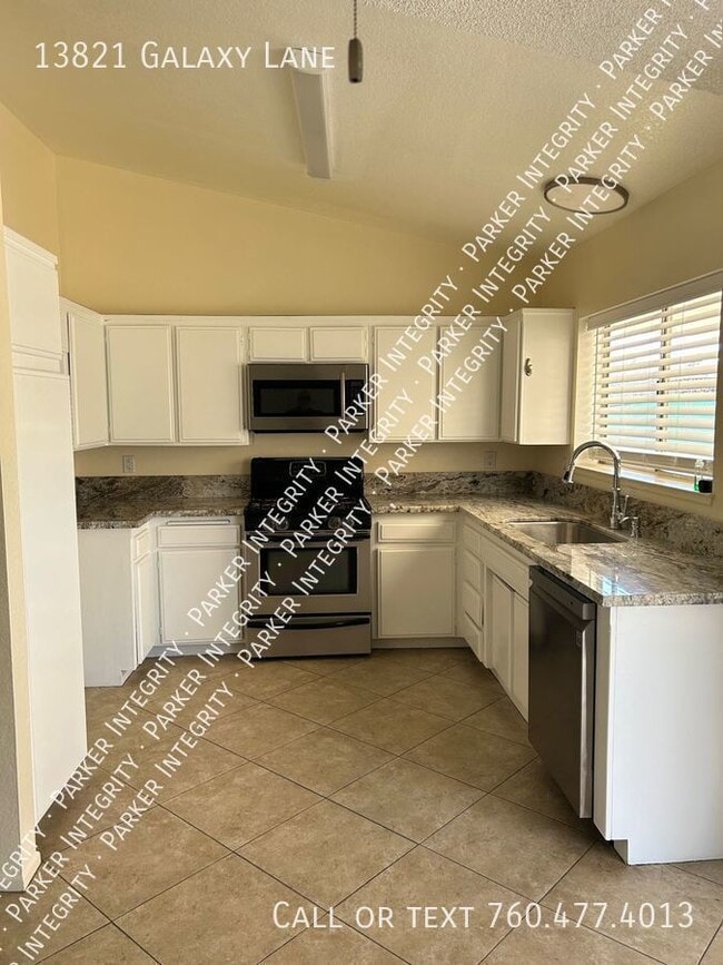 Building Photo - 13821 Galaxy Ln