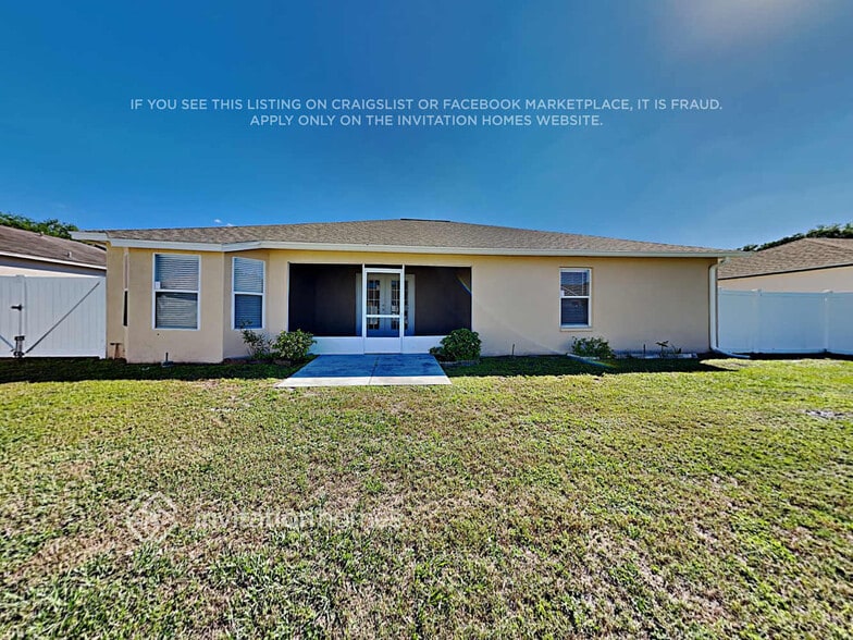 Building Photo - 3376 Sanoma Dr