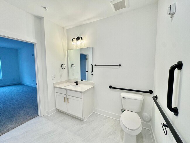 Building Photo - Beautiful NEW 2-Bed, 2- Bath Apartment in Rock Hill!