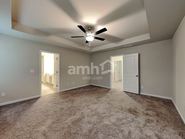 Building Photo - 214 Omega Ct