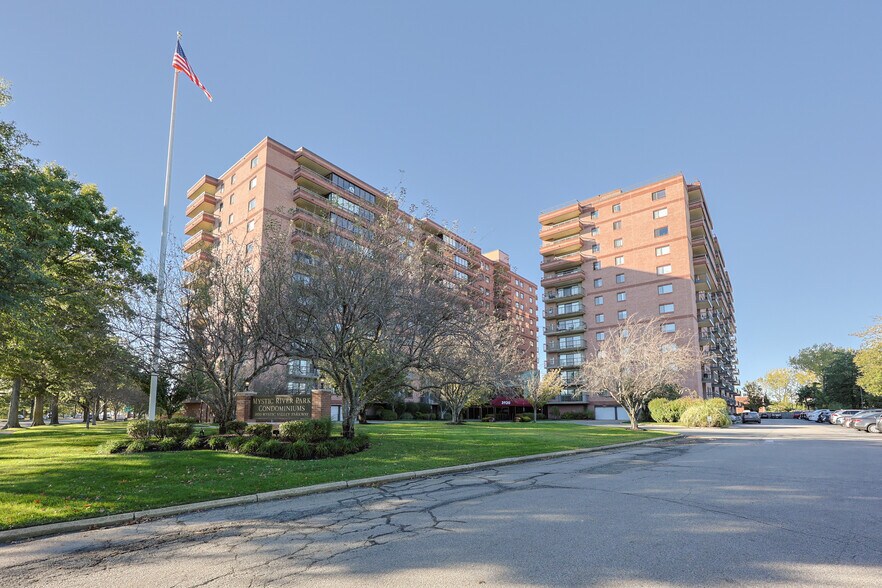 Building Photo - 3920 Mystic Valley Pky