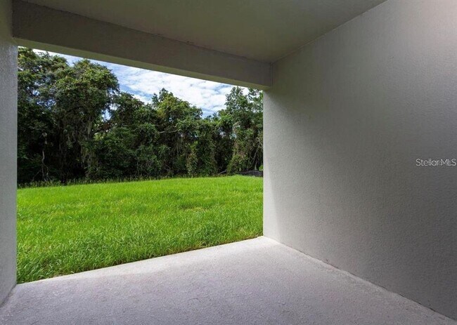 Building Photo - 16451 Glassy Loch Loop