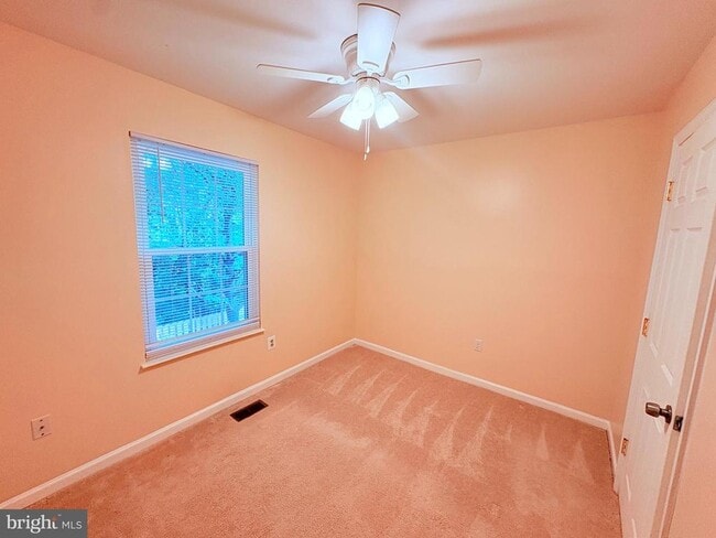 Building Photo - 15068 Catbrier Ct