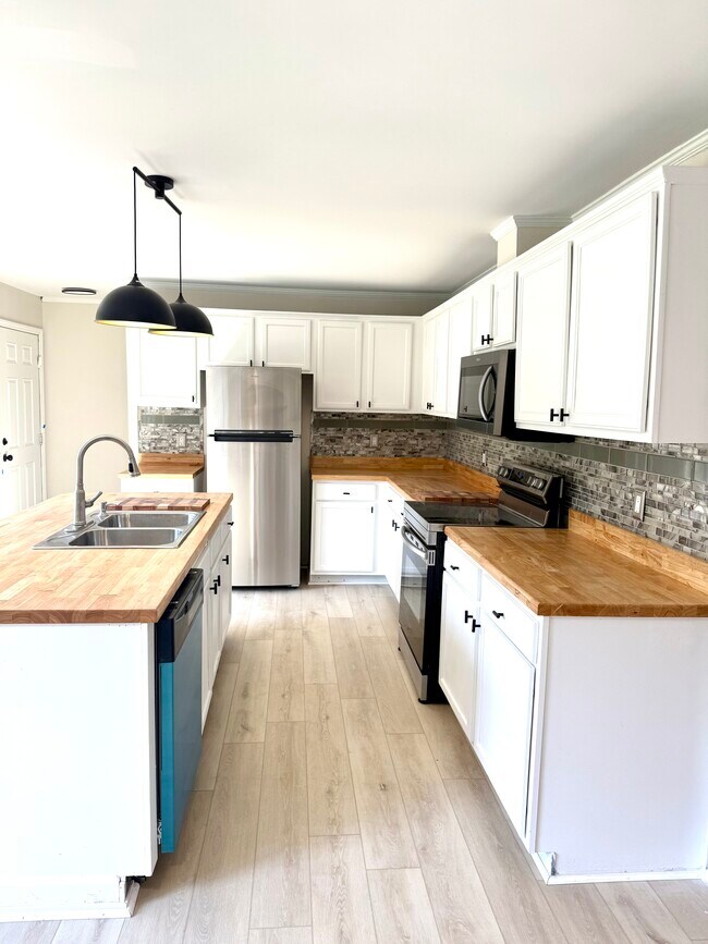 Building Photo - 58 E Snowberry Ln