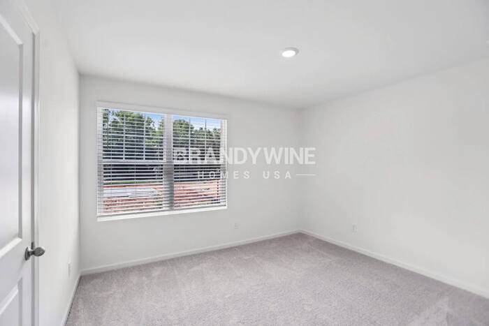 Building Photo - 534 Otway Lp