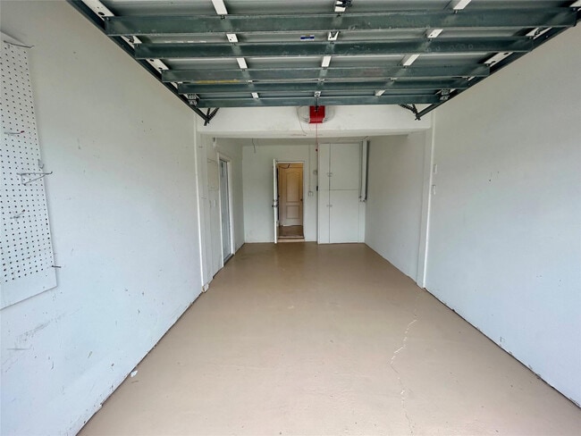 Building Photo - 6730 NW 9th St
