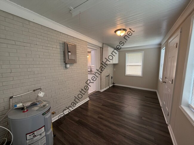Building Photo - 2250 Gastonia Hwy