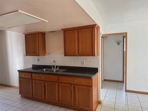 Building Photo - 9835 Eblen Dr