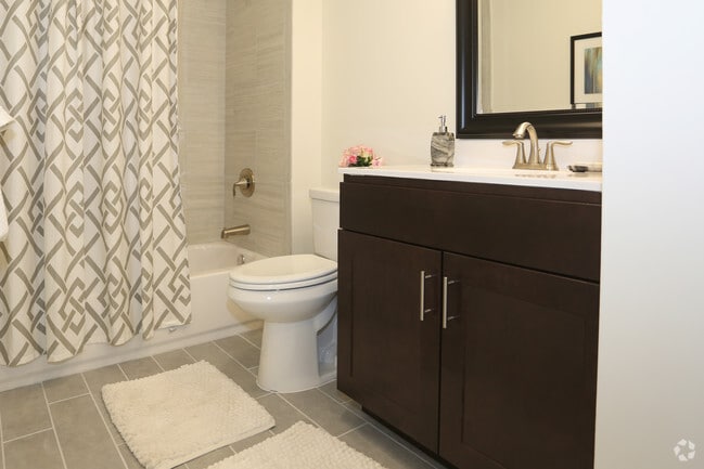 Bathroom - Metropolitan East Goshen Estates