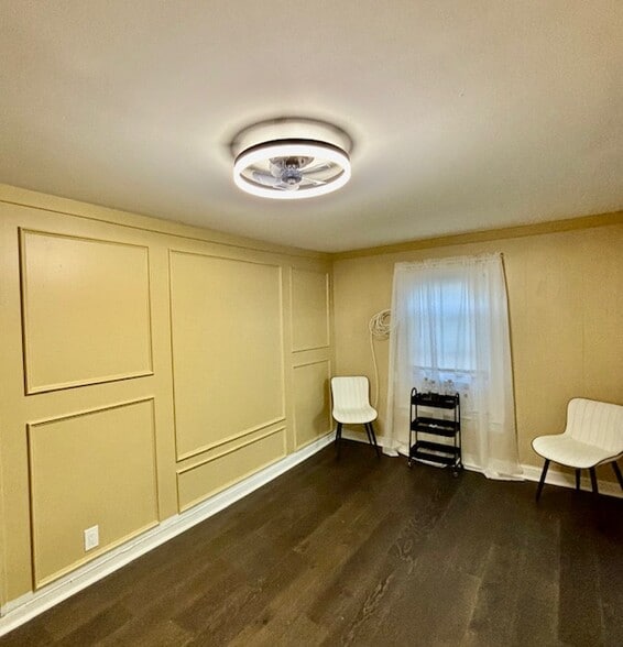 Living Room #2 - 1016 W 3rd St