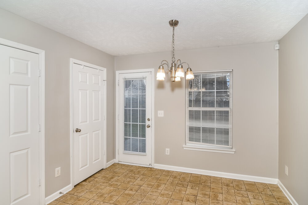 Building Photo - 177 Howard Woody Dr