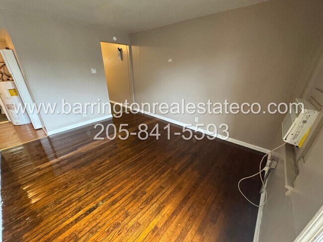 Building Photo - 821 Overton Ave