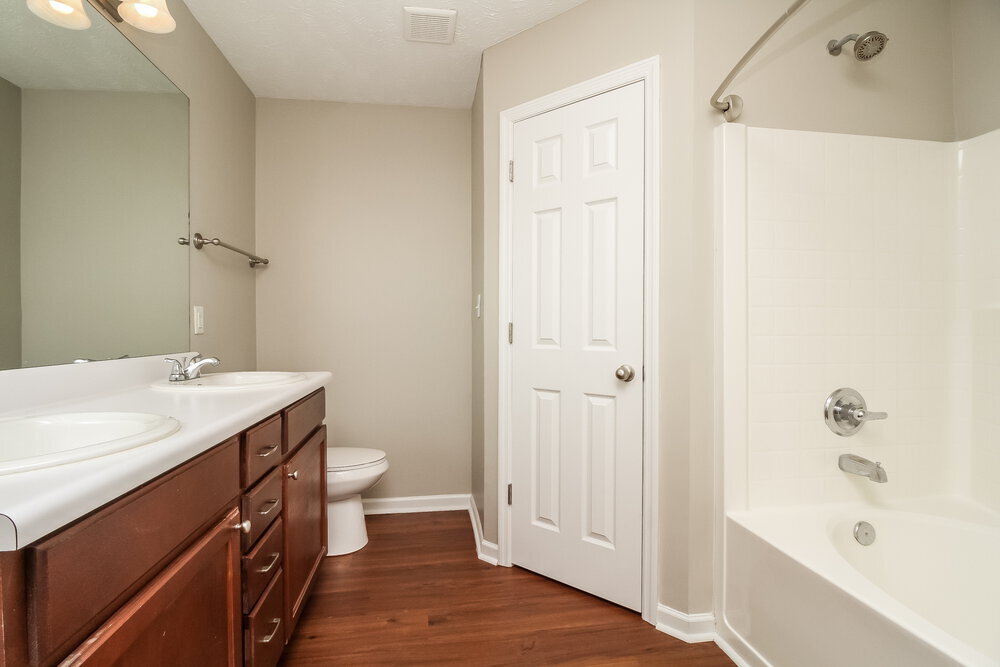 Building Photo - 2652 Apostle Ln