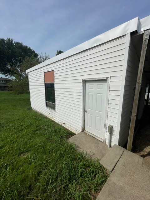Building Photo - 308 Apple Ave