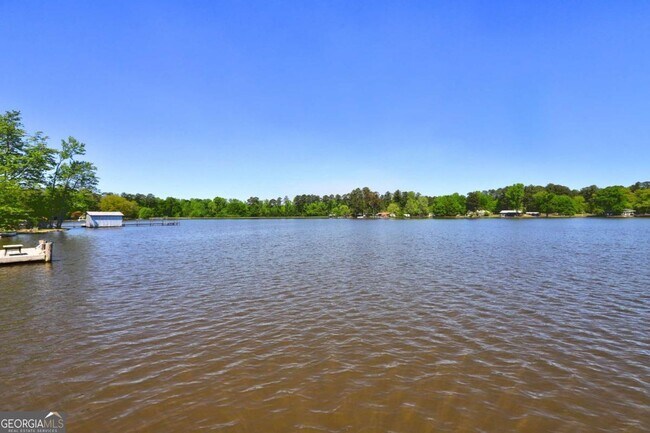 Building Photo - 641 Ragsdale Rd