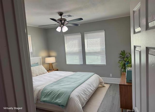 Building Photo - 500 Water