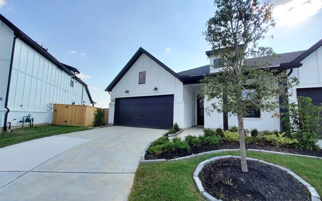 Building Photo - 29619 Smokey Bourbon Ln