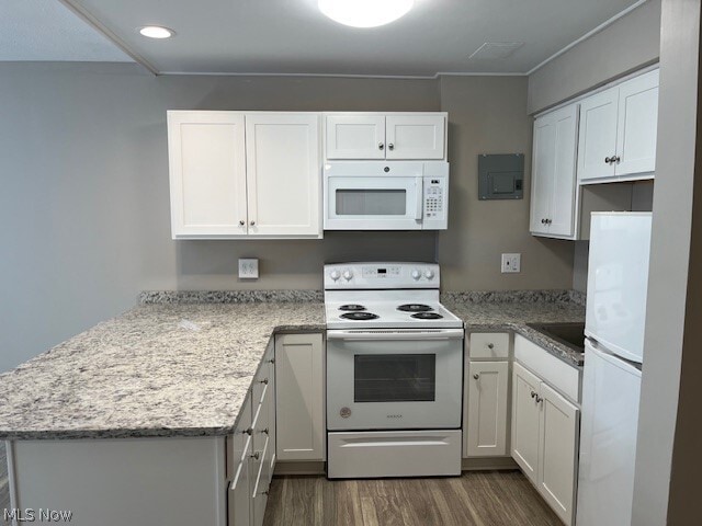 Building Photo - 13200 Fairhill Rd
