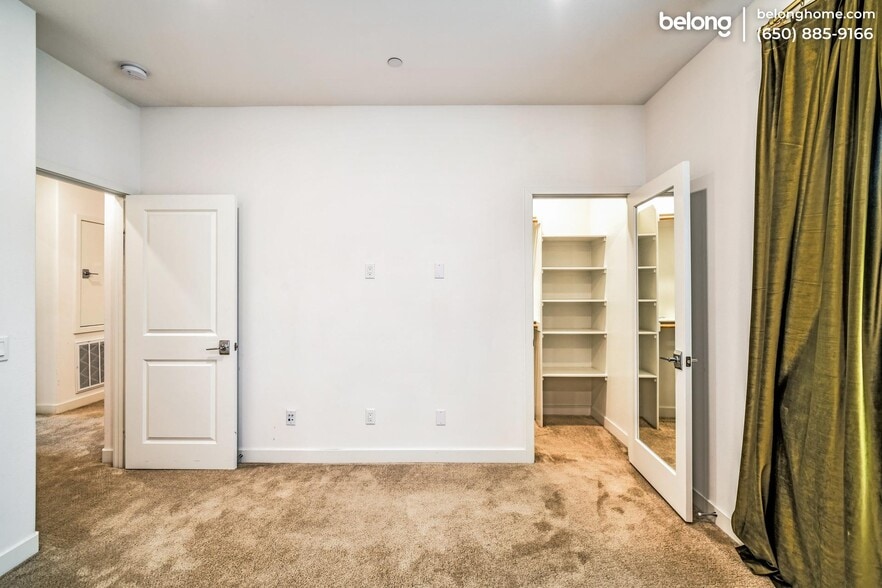Building Photo - 1523 St Simon Cir