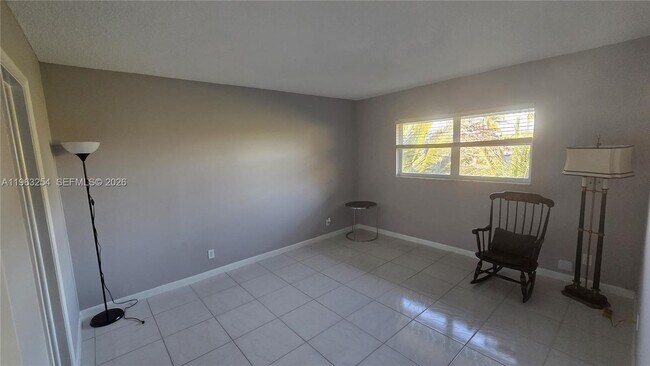 Building Photo - 1785 N Andrews Square