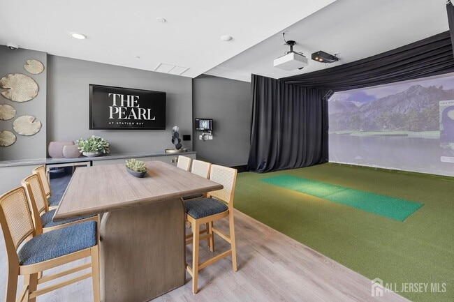 Building Photo - 200 Schindler Dr