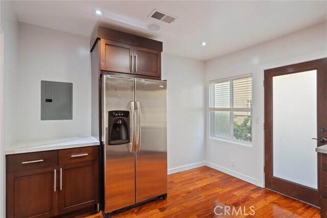 Building Photo - 932 S Shenandoah St