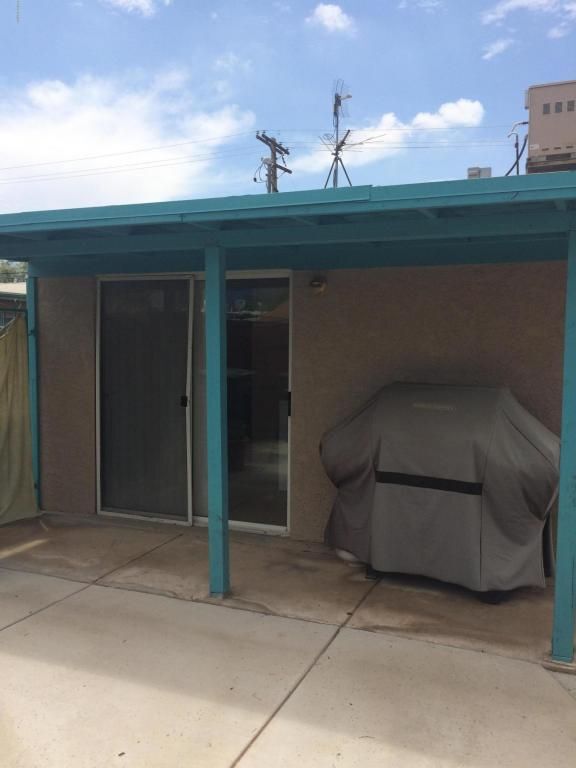 Building Photo - 1419 E Hedrick Dr