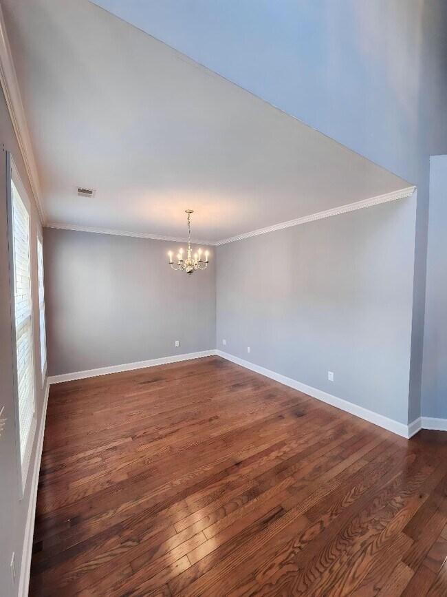 Building Photo - 3400 Picket Fence Ln