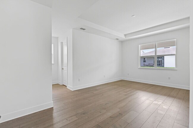 Building Photo - 1465 Stonecliff Dr