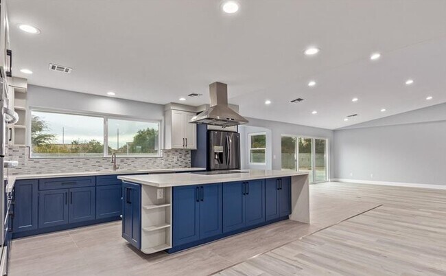 Building Photo - 7611 Laredo St