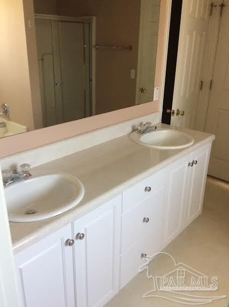 Building Photo - 338 Mizzen Ln