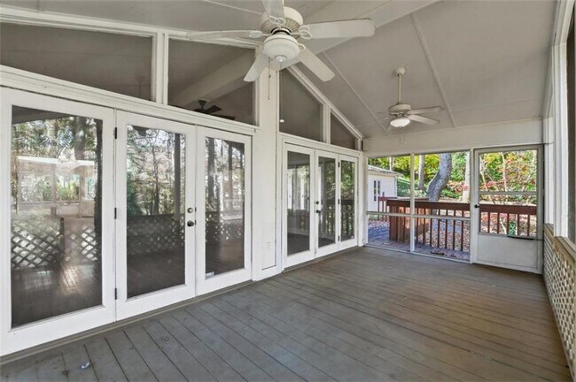 Building Photo - 3959 Randall Mill Rd NW