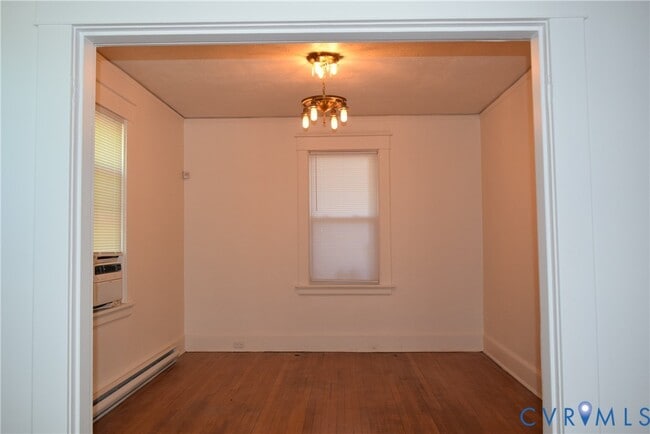 Building Photo - 301 W 30th St