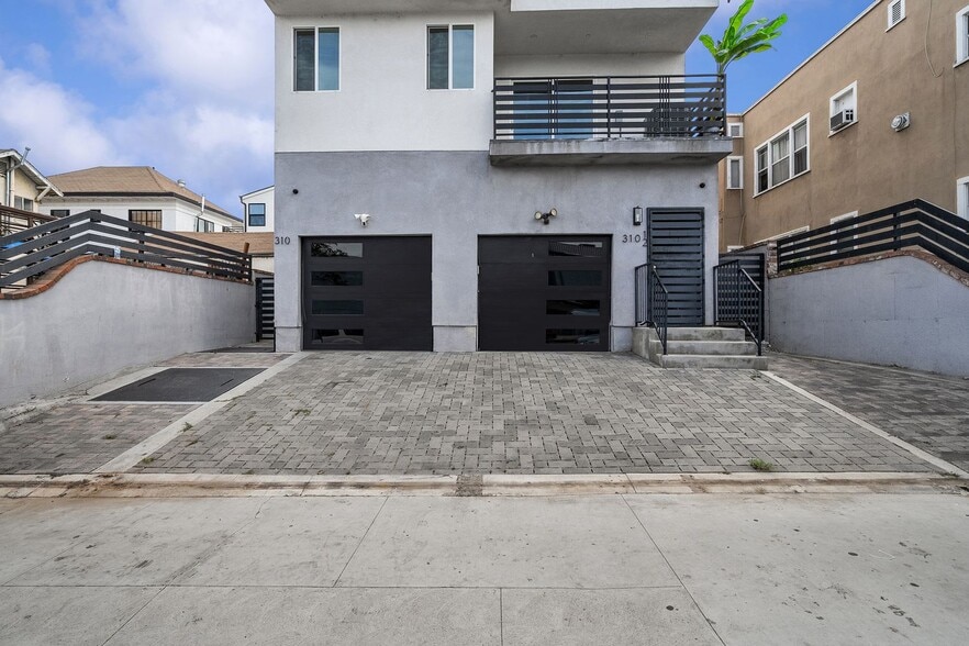 Building Photo - 310 S Breed St